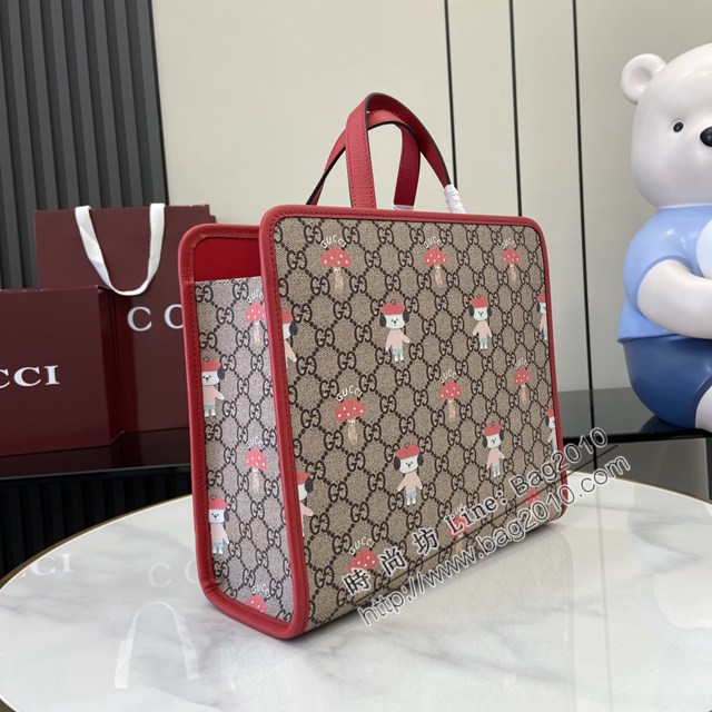 Gucci專櫃古馳2025早春兒童系列最新款動物印花手提托特包 jh2900型號：605614